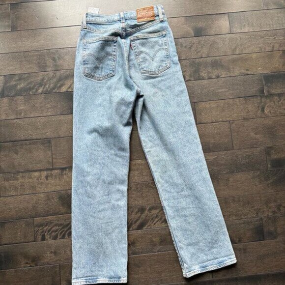 Levi's Ribcage Straight Jeans - Picture 2 of 2